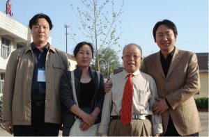 阳光老师合影  阳光中医针灸推拿学校
